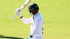 অস্ট্রেলিয়া ডারউইনে লিড নিলো বাংলাদেশ
